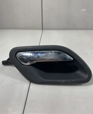 BMW 5 E39 Front door interior handle 8226050
