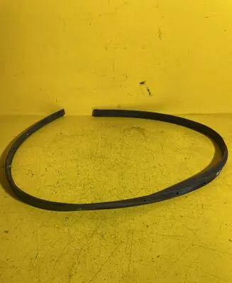 BMW 3 E92 E93 Rubber seal front coupe door 7119093