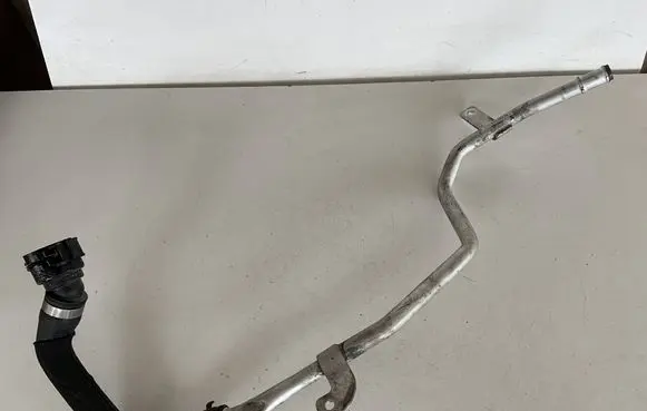 Audi A7 S7 4G Engine coolant pipe/hose 4G0819377M