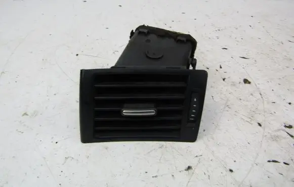 Audi A4 S4 B6 8E 8H Dash center air vent grill 
