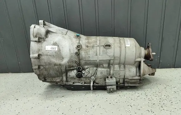 BMW 5 E60 E61 Automatic gearbox 6HP28 7575795 V102