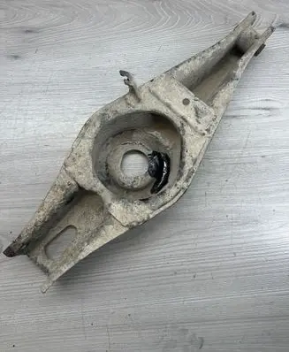 Peugeot 406 Rear control arm