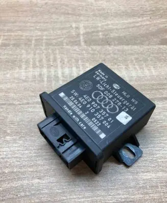 Audi A8 S8 D3 4E Light module LCM 4E0907357 4E0910357