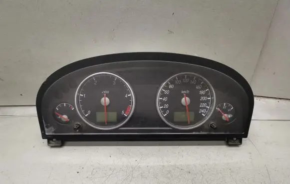 Ford Mondeo Mk III Speedometer (instrument cluster) 1S7F10841