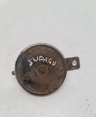 Subaru Impreza II Horn signal E13000061