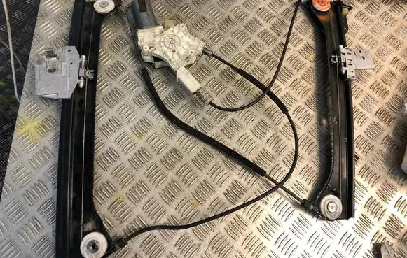 Mercedes-Benz CLK A209 C209 Front door electric window regulator 2308201042