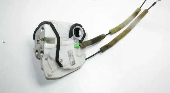 Mazda 3 II Rear door lock