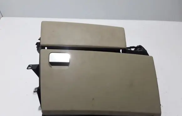 Land Rover Range Rover L322 Glove box FFB500141