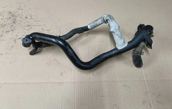 Volkswagen Crafter Engine coolant pipe/hose 2H0122101K 2H0121101D 2H0121157AP