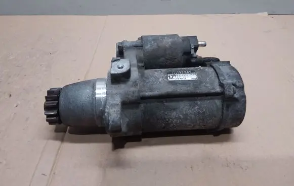Toyota Avensis T250 Starter motor 281000H110 4280004530