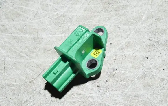 Audi Q7 4L Airbag deployment crash/impact sensor 1K0909606C