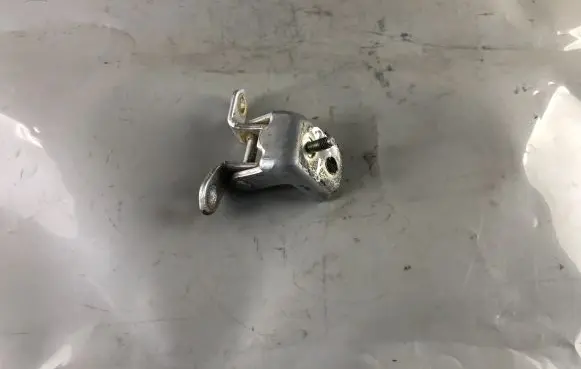 Nissan Patrol Y61 Rear door upper hinge