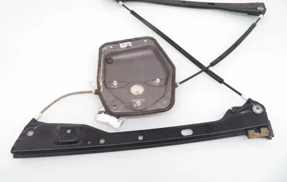 Volkswagen Golf Plus Front door window regulator with motor 5M0837461 1M3837461B