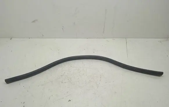 Audi A6 S6 C7 4G Rubber seal front coupe door window 
