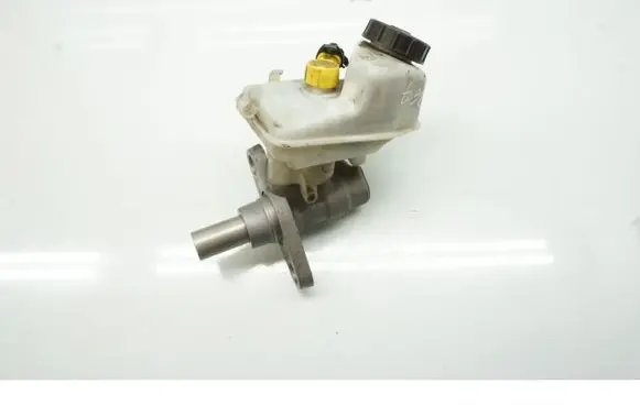 Opel Astra J Master brake cylinder