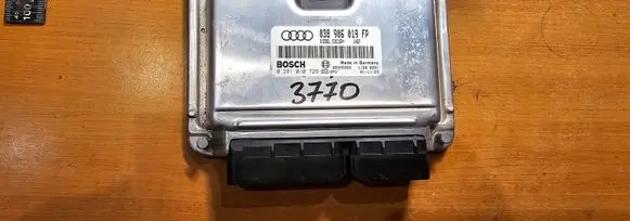 Audi A4 S4 B6 8E 8H Engine control unit/module 038906019FP 0281010729
