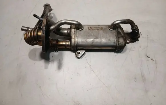Mercedes-Benz Citan W415 EGR valve cooler 147350364R 31301498B