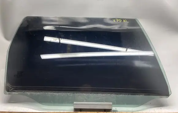 Volvo V70 Rear door window glass 43R001105 DOT57M20AS2