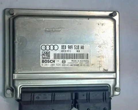 Audi A4 S4 B7 8E 8H Engine control unit/module 8E0909518AQ 0261208524