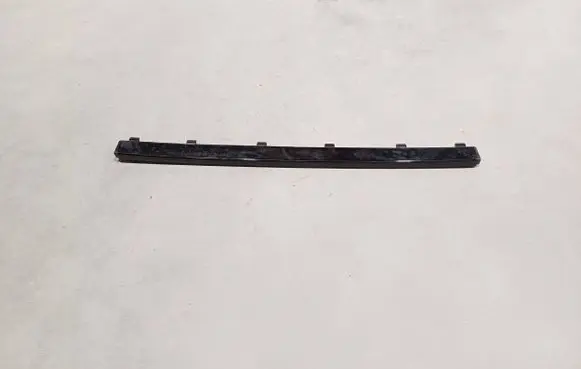 Volvo XC90 Front bumper splitter molding 31383799