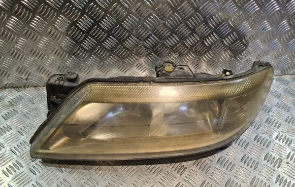 Renault Laguna II Headlight/headlamp 8200163323