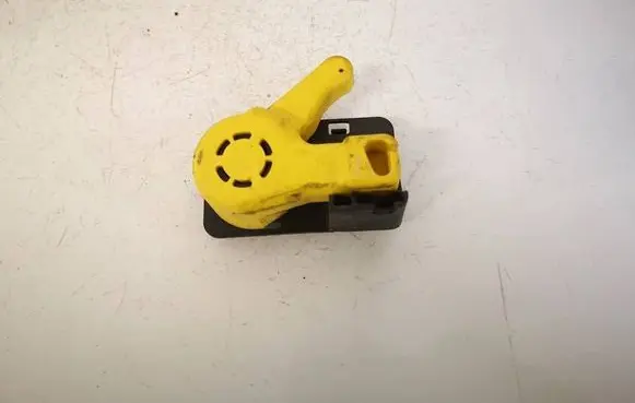 Ford Focus Engine bonnet (hood) release handle BM5116A770AC