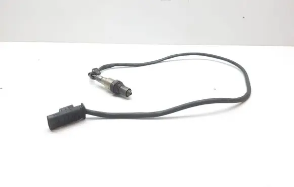 BMW 2 F46 Lambda probe sensor 8587494 0281004612 0281004613