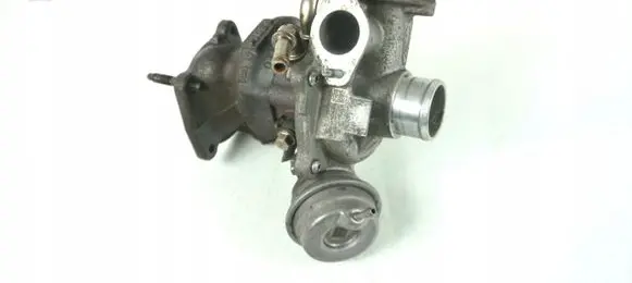 Ford Focus Turbo CM5G-6K682-HE