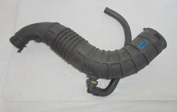 Renault Scenic II - Grand scenic II Intercooler hose/pipe 8200500384
