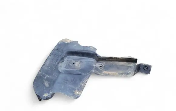 Chevrolet Suburban Front mudguard 23228525