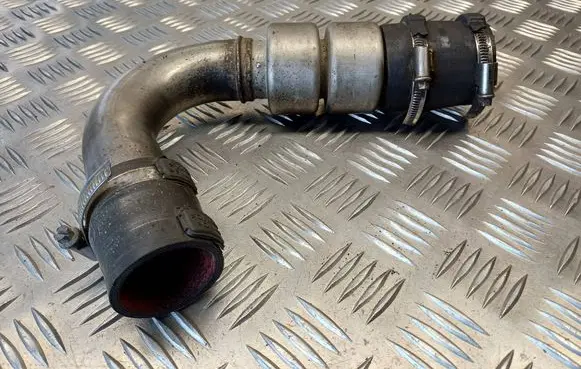 Ford C-MAX I Intercooler hose/pipe