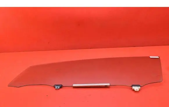 Toyota Prius (XW30) Front door window glass four-door 