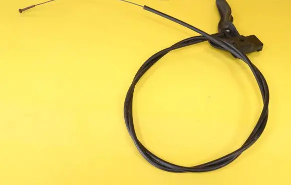 Engine bonnet/hood lock release cable