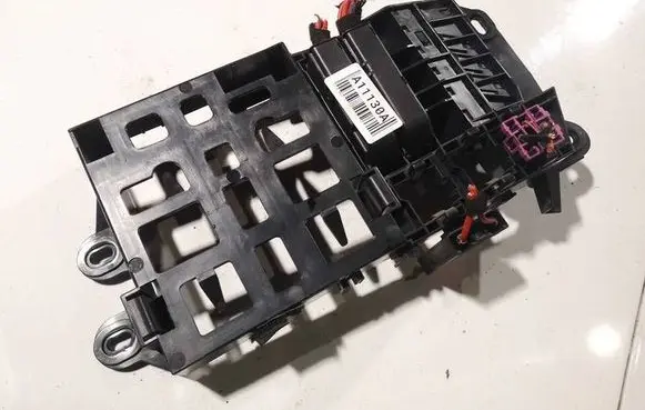 Audi A6 S6 C6 4F Fuse box set 