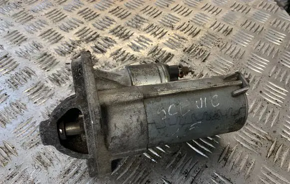 Renault Modus Starter motor 8200836473