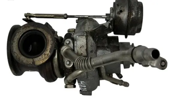 BMW 6 F06 Gran coupe Turbo 7605794 8216132