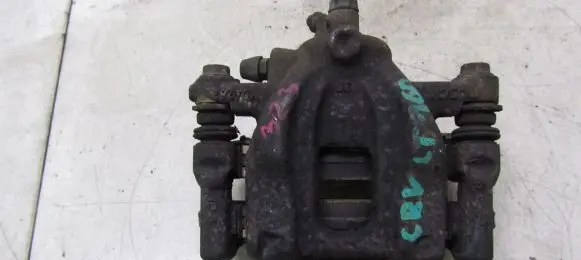 Honda CR-V Rear brake caliper