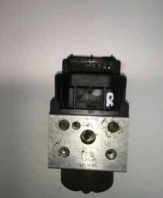 Nissan Patrol Y61 ABS Pump 47660VC300 11000031320