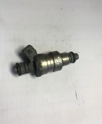 Ford Fiesta Fuel injector 95BFBC