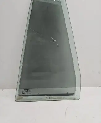 Renault Laguna II Rear vent window glass 