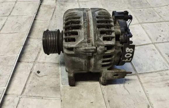 Audi A2 Generator/alternator 045903023A 0124515022