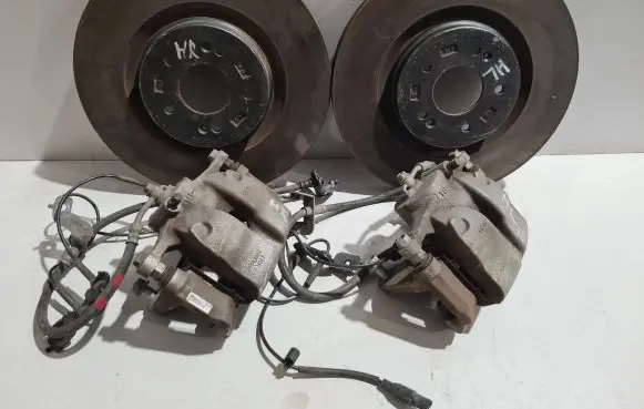 Hyundai Ioniq 5 Brake discs and calipers set 