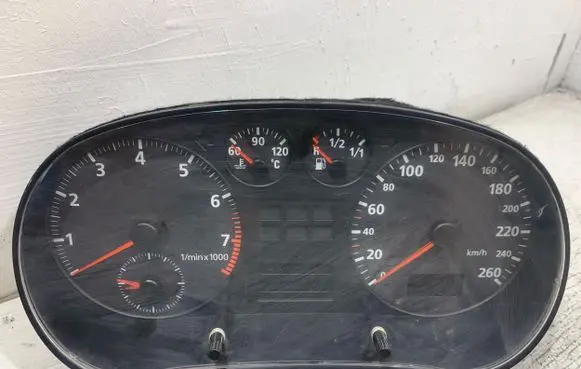 Audi A3 S3 8L Speedometer (instrument cluster) 8L0919860A 110008778002