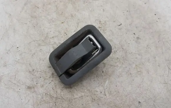 Toyota Avensis Verso Parcel shelf load cover mount bracket NOCODE