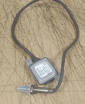 Mercedes-Benz C W205 Lambda probe sensor A0009053603