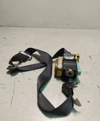 Honda HR-V Front seatbelt 0429038