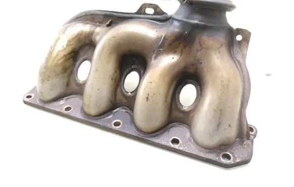 Peugeot 307 CC Exhaust manifold