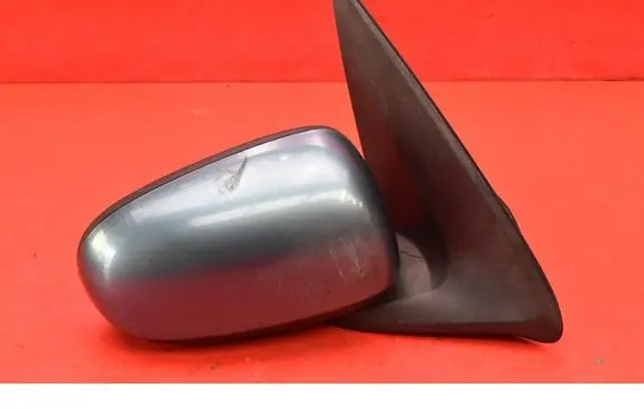 Nissan Almera Tino Front door electric wing mirror 015827