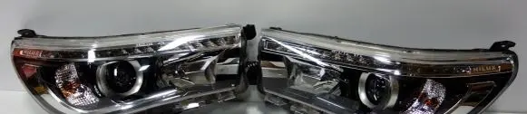 Toyota Hilux (AN120, AN130) Headlights/headlamps set 