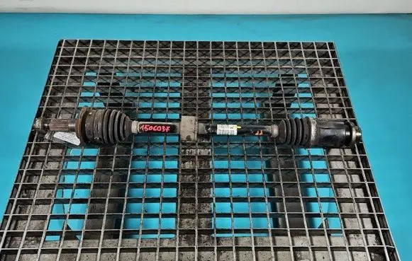 Front driveshaft